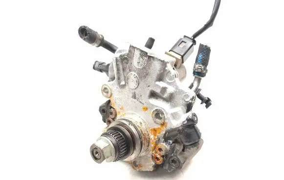 Mercedes-Benz Sprinter W906 Fuel injection high pressure pump A6510701801 28343143
