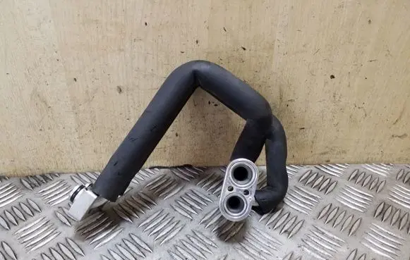 Subaru Legacy Air conditioning (A/C) pipe/hose