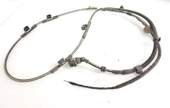 Volkswagen Transporter - Caravelle T5 Rear ABS sensor wiring 