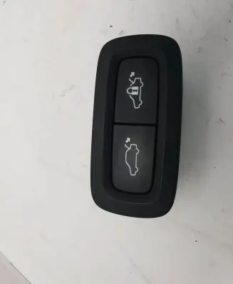 Volvo XC90 Tailgate/trunk/boot open switch 31674801