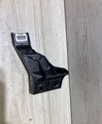 Audi Q3 F3 Other center console (tunnel) element 83B863616