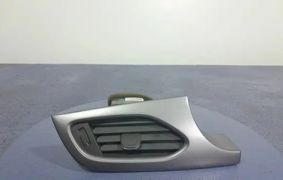 Dashboard side air vent grill/cover trim