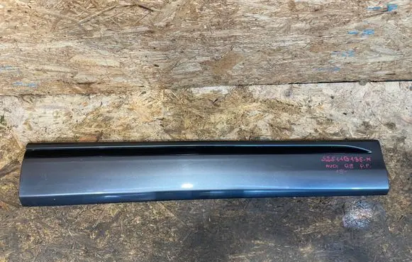 Audi Q8 Front door trim (molding) 4M8853960 S2511B135-M
