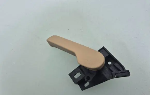 Volkswagen Golf Plus Engine bonnet (hood) release handle 1J1828533C