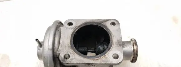 BMW 5 E60 E61 EGR valve 700450090