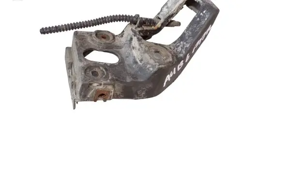 Audi A4 S4 B7 8E 8H Fender mounting bracket 8E0853921D