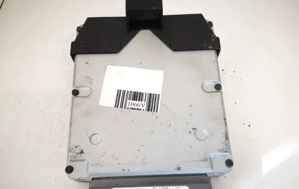 Ford Mondeo Mk III Engine control unit/module 5s7112a650db 5s71-12a650-db