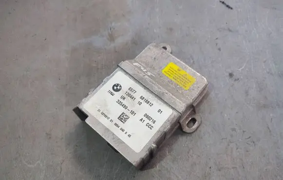 BMW 2 F45 Airbag control unit/module 6818812 65776818812 65776842253