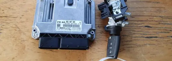 Volkswagen Golf Sportsvan Engine control unit/module 05E907309 0261S16449