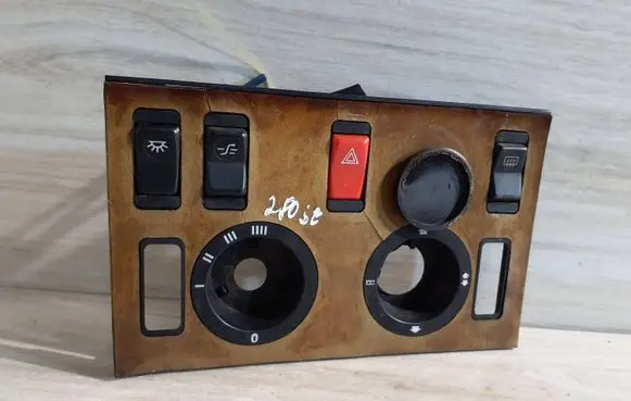 Mercedes-Benz S W126 Climate control/heater control trim 1266830375
