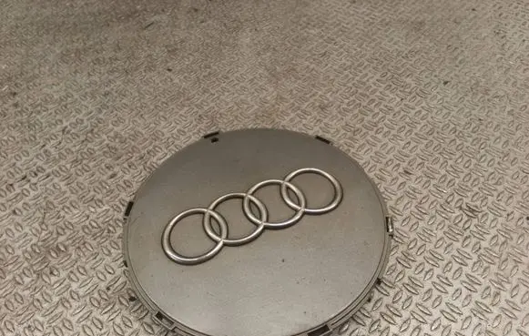 Audi A3 S3 8L Original wheel cap 8L0601165A