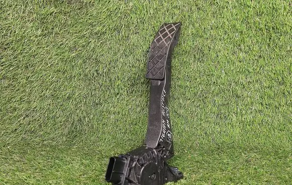 Volkswagen Tiguan Allspace Accelerator throttle pedal 5QN723503
