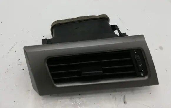 BMW 5 E60 E61 Dashboard side air vent grill/cover trim 64226910731 14121810 5112001
