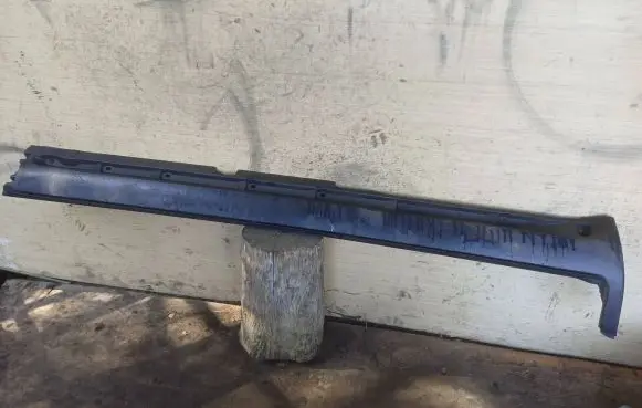 Volvo XC70 Sill 09190882