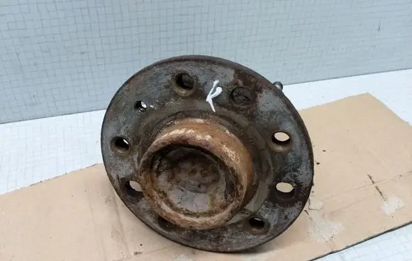 Opel Astra G Rear wheel hub spindle/knuckle 
