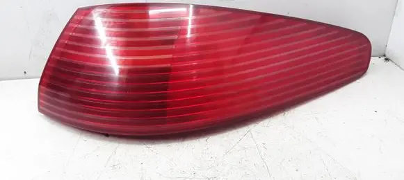Peugeot 607 Rear/tail lights 2543