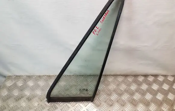 Hyundai Galloper Front vent window/glass (coupe) 