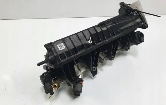 Audi A8 S8 D4 4H Intake manifold 079133340S