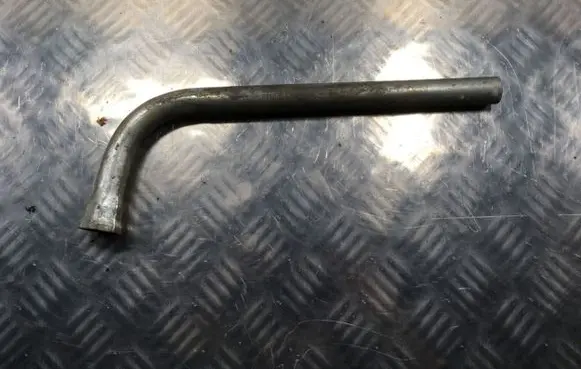 Audi A4 S4 B7 8E 8H Wheel nut wrench 8N0012219