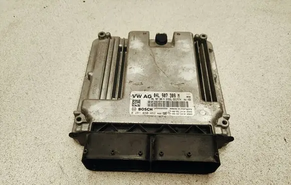 Volkswagen Touran III Engine control unit/module 04L907309M 0281030462
