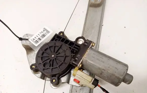 Dodge Magnum Rear door window regulator motor 992733101