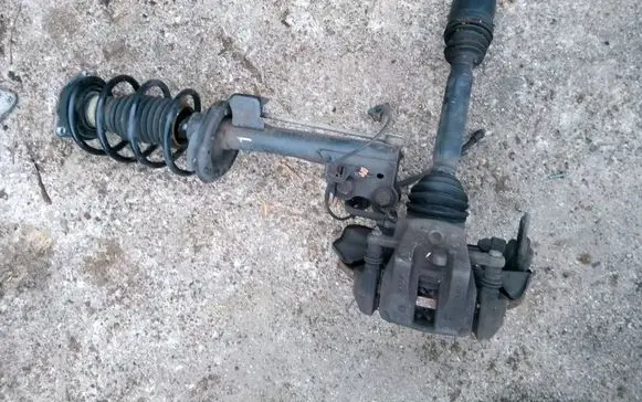 Mercedes-Benz A W169 Front wheel hub spindle knuckle