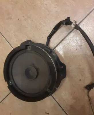 Front door speaker