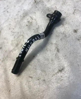 Volkswagen Tiguan Engine coolant pipe/hose 06k121065r