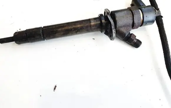 Volvo S60 Fuel injector 0445110078 8658351