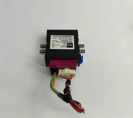 BMW 2 F22 F23 Fuel injection pump control unit/module 55892110 7371832