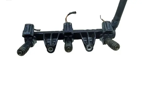 Skoda Fabia Mk2 (5J) Fuel main line pipe 03D133319K
