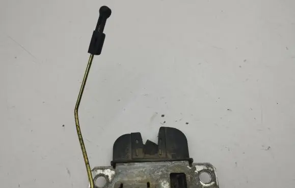 Seat Ibiza III (6L) Tailgate/trunk/boot lock/catch/latch 6L6827505A