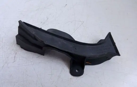 BMW 7 F01 F02 F03 F04 Engine compartment rubber 51767183827 7183827