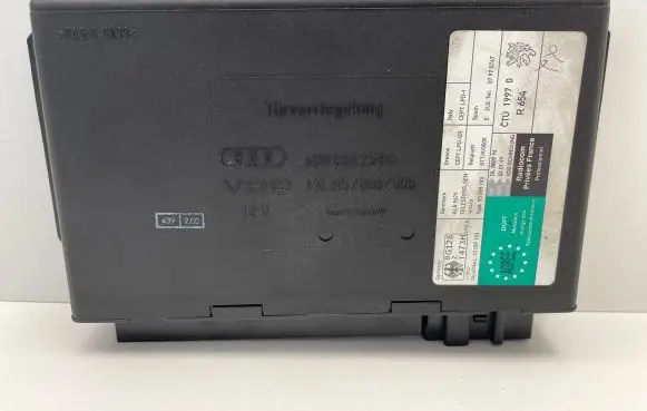 Audi A6 S6 C5 4B Comfort/convenience module 4B0962258D 410215006005