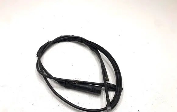 Volkswagen PASSAT B7 Engine bonnet/hood lock release cable 