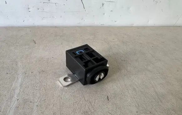 BMW 5 G30 G31 G38 Fuse N000000006984