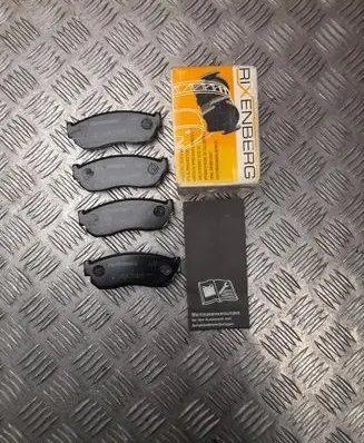 Nissan Sunny Brake pads (rear) LP0261