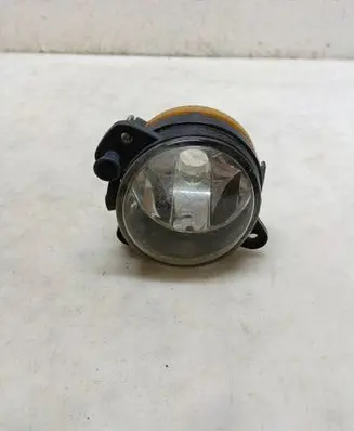 Volkswagen Polo IV 9N3 Front fog light 271181
