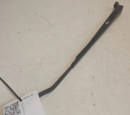 Renault Scenic I Front wiper blade arm