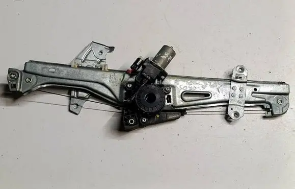 Suzuki SX4 S-Cross Front door window regulator with motor 8346061M00S4 8346061M00