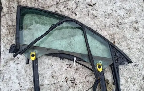Front door window glass four-door
