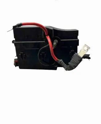 Volvo V40 Fuse module E02345500