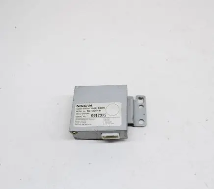 Nissan Pathfinder R51 Aerial antenna amplifier EN1201NB 284A1EA000