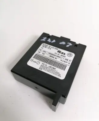 Volkswagen Eos Alarm control unit/module 1Q0951172A