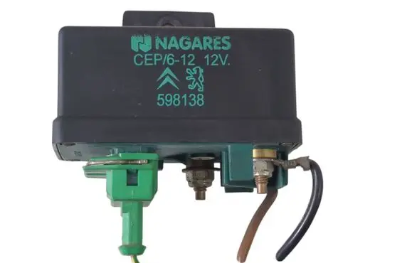 Peugeot 607 Glow plug pre-heat relay 598138