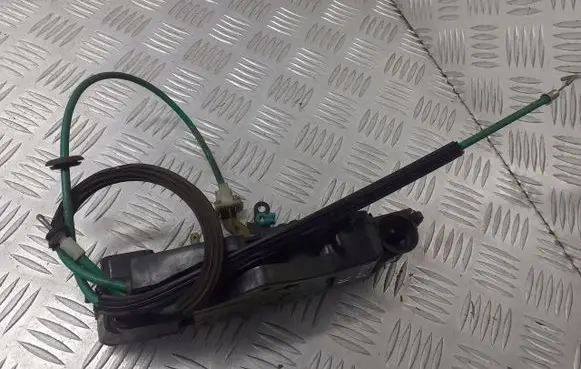 Fiat Stilo Front door lock 