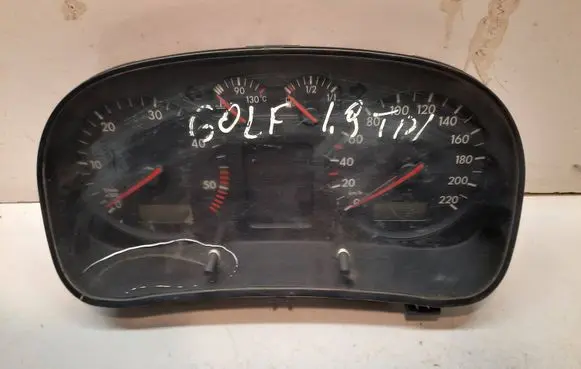 Volkswagen Golf IV Speedometer (instrument cluster) 1J0919861B