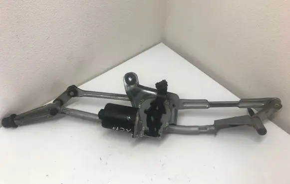Volvo XC70 Front wiper linkage and motor 09151848 404775