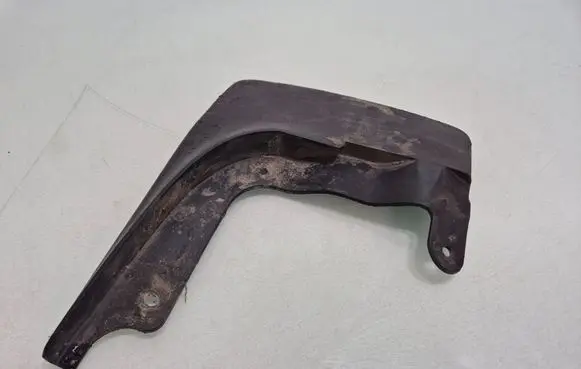 Skoda Fabia Mk2 (5J) Front mudguard 