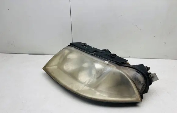 Volkswagen PASSAT B5.5 Headlight/headlamp 3B0941015AN